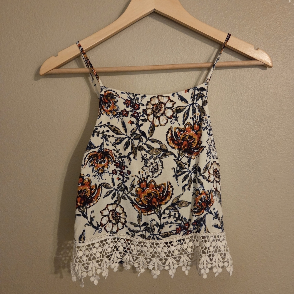 ABERCROMBIE & FITCH Cream Brown Floralā Print Crotchet Lace Crop Top Halter SZ S